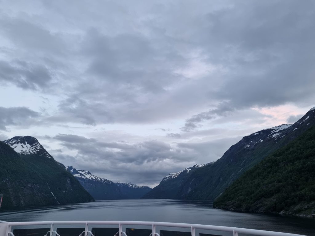Cruise langs norske fjorder med MSC USa spesialisten Amerikaspesialisten, nordmannsreiser, cruisereiser