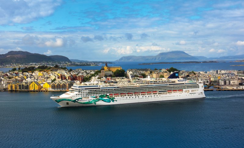 Cruise fra USA til Island med Norwegian Jade USa spesialisten Amerikaspesialisten, nordmannsreiser, cruisereiser